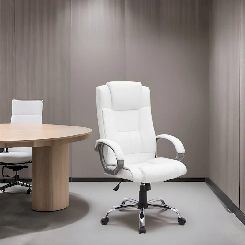 Fauteuil de bureau ergonomique en maille respirante avec design réglable, support lombaire et mobilité améliorée grâce à des roulettes pivotantes à 360°