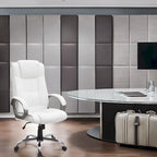 Fauteuil de bureau ergonomique en maille respirante avec design réglable, support lombaire et mobilité améliorée grâce à des roulettes pivotantes à 360°