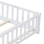 Lit plateforme pleine grandeur en bois avec clôture et porte pour enfants